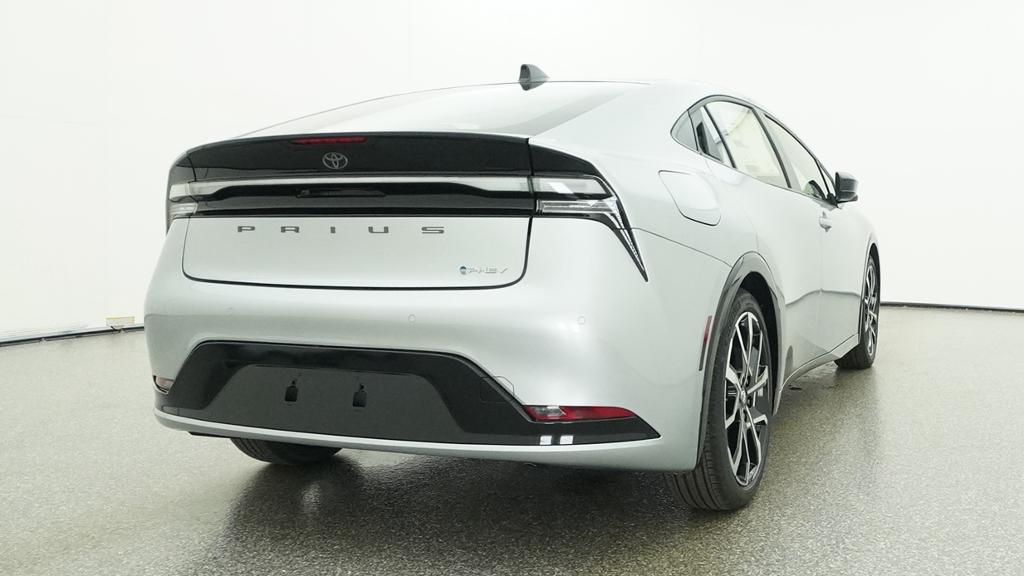 New 2027 Toyota Prius Plug-in Hybrid Hatchback