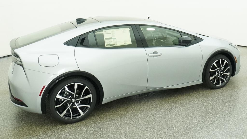 New 2027 Toyota Prius Plug-in Hybrid Hatchback