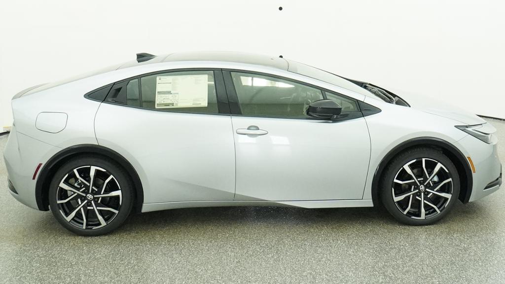 New 2027 Toyota Prius Plug-in Hybrid Hatchback
