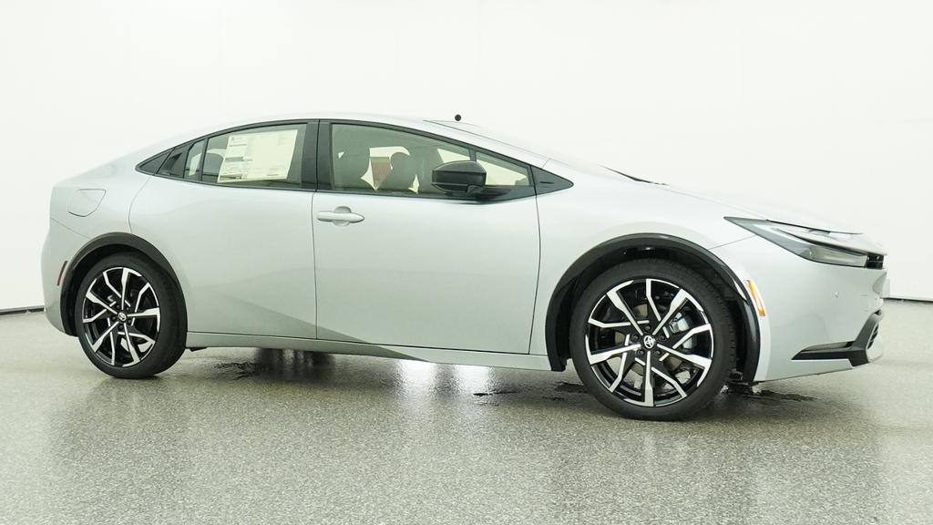 New 2027 Toyota Prius Plug-in Hybrid Hatchback
