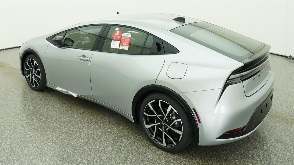 New 2027 Toyota Prius Plug-in Hybrid Sedan