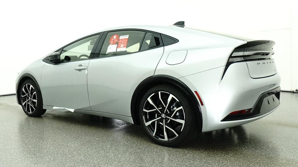 New 2027 Toyota Prius Plug-in Hybrid Sedan