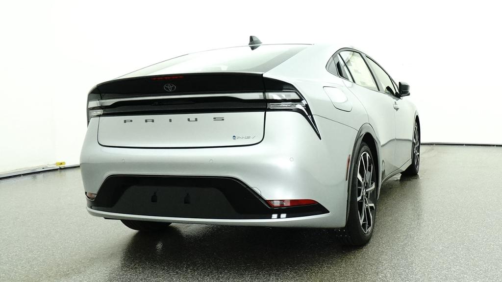 New 2027 Toyota Prius Plug-in Hybrid Sedan