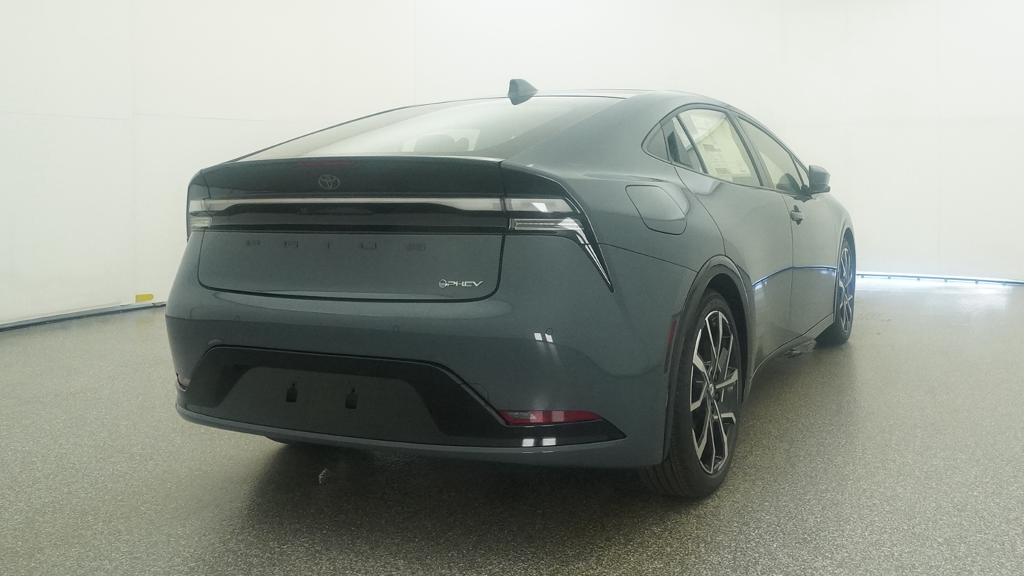 New 2027 Toyota Prius Plug-in Hybrid Sedan