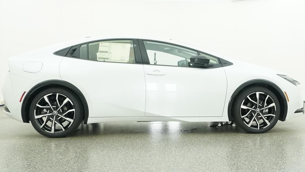 New 2026 Toyota Prius Plug-in Hybrid Hatchback