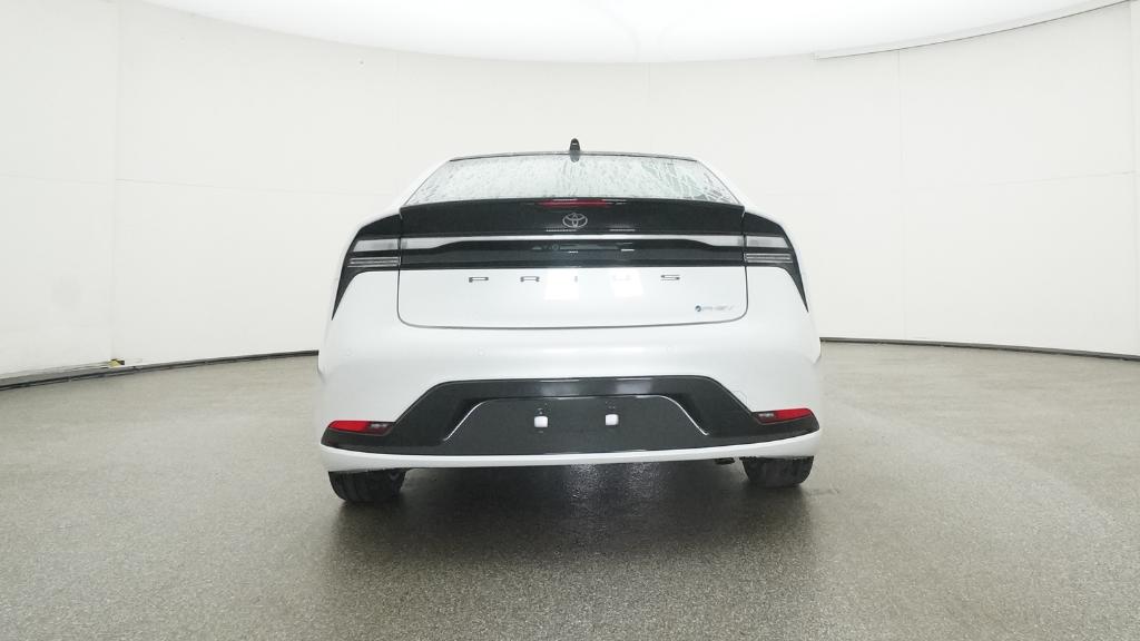 New 2026 Wind Chill Pearl <sup>1</sup> Toyota  XSE Premium image 16