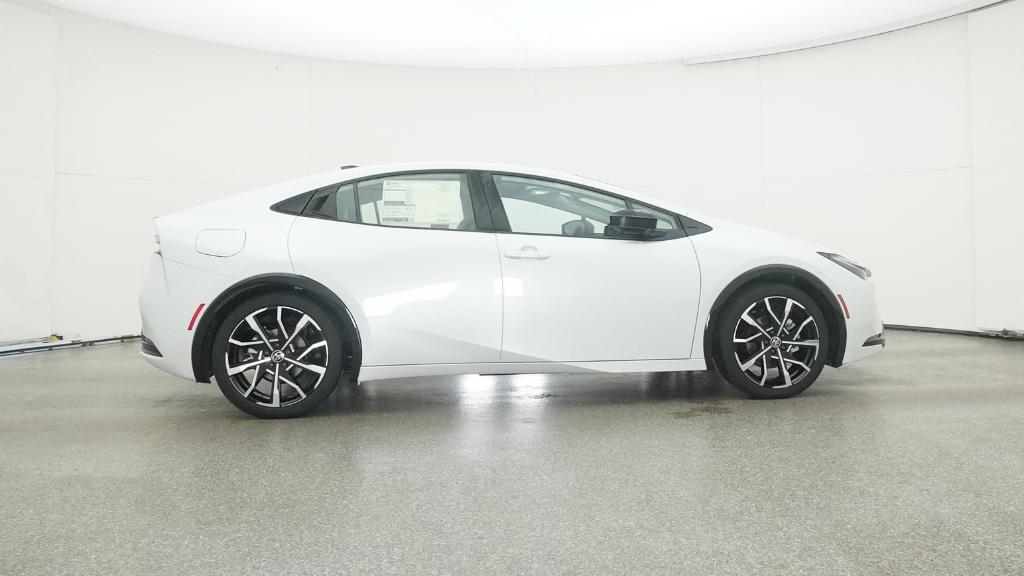 New 2026 Wind Chill Pearl <sup>1</sup> Toyota  XSE Premium image 20