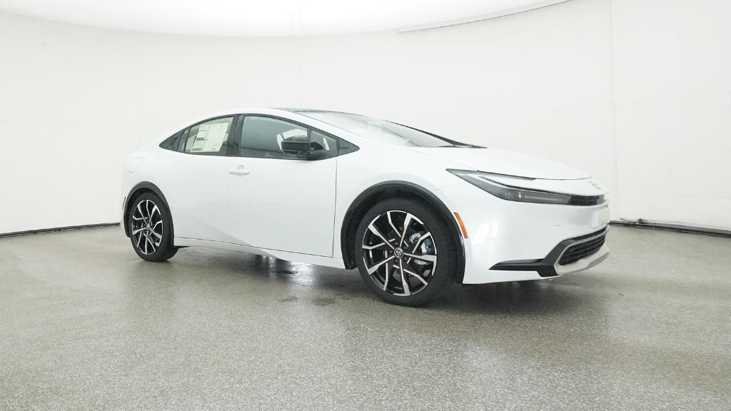 New 2026 Wind Chill Pearl <sup>1</sup> Toyota  XSE Premium image 7