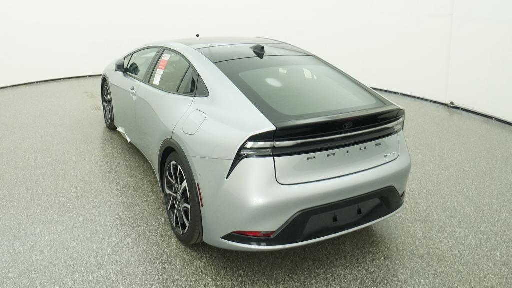 New 2026 Cutting Edge Toyota  XSE Premium image 7