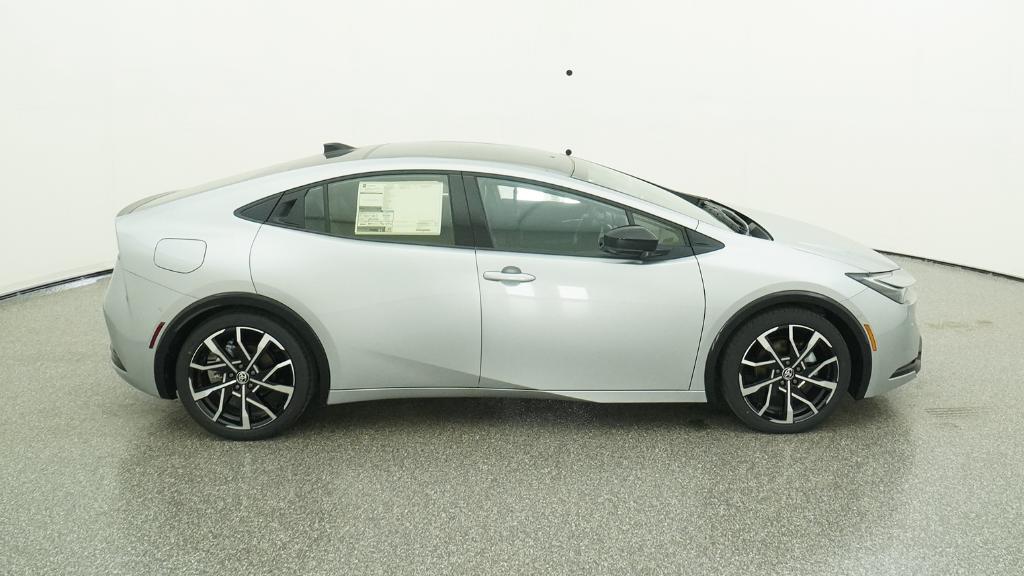New 2026 Cutting Edge Toyota  XSE Premium image 2