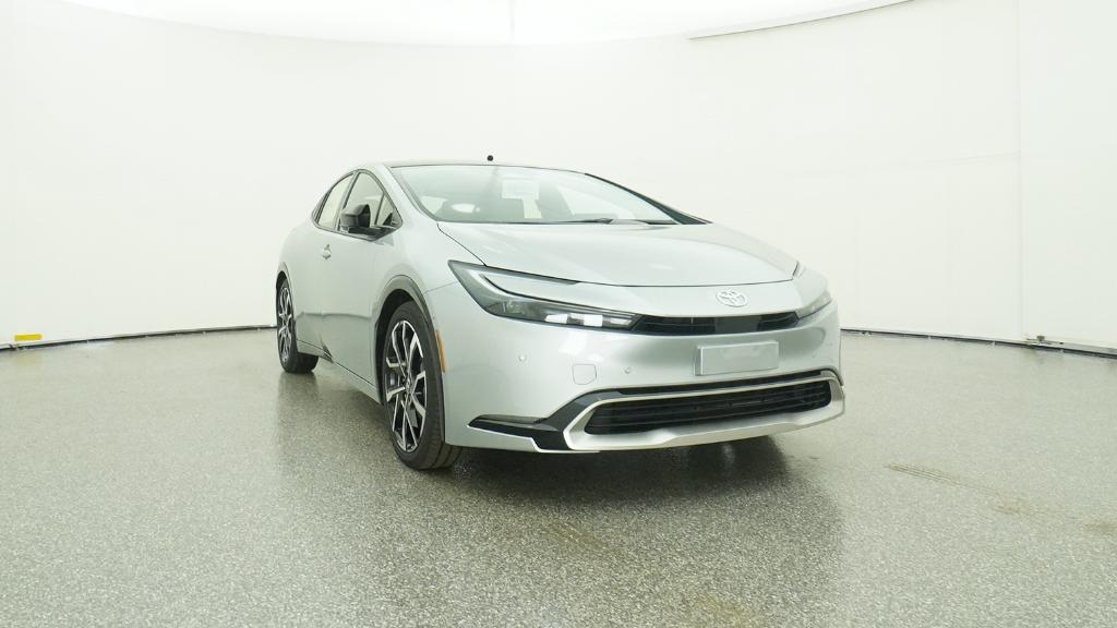 New 2026 Cutting Edge Toyota  XSE Premium image 3