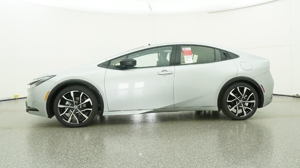 2026 Toyota Prius Plug-in Hybrid XSE Premium - Photo 23