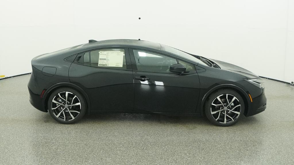 2026 Toyota Prius Plug-in Hybrid XSE Premium - Photo 31