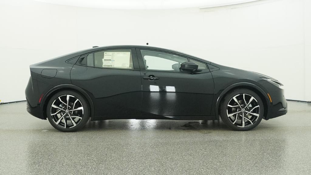 2026 Toyota Prius Plug-in Hybrid XSE Premium - Photo 46