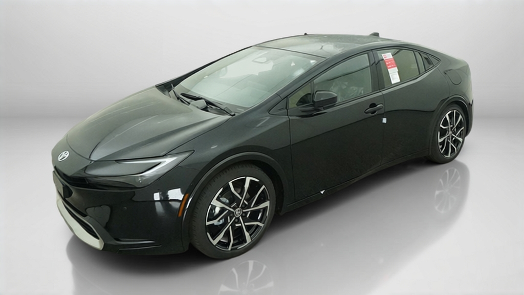 2026 Toyota Prius Plug-in Hybrid XSE Premium - Photo 32