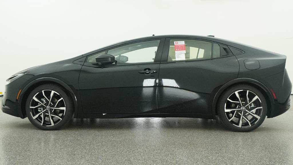 2026 Toyota Prius Plug-in Hybrid XSE Premium - Photo 33