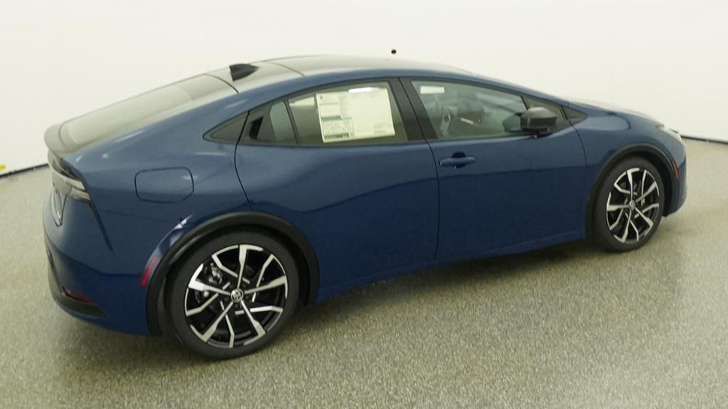 New 2026 Reservoir Blue Toyota  XSE Premium image 7