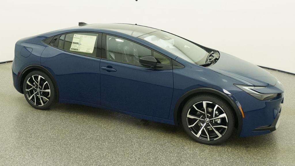 New 2026 Reservoir Blue Toyota  XSE Premium image 20