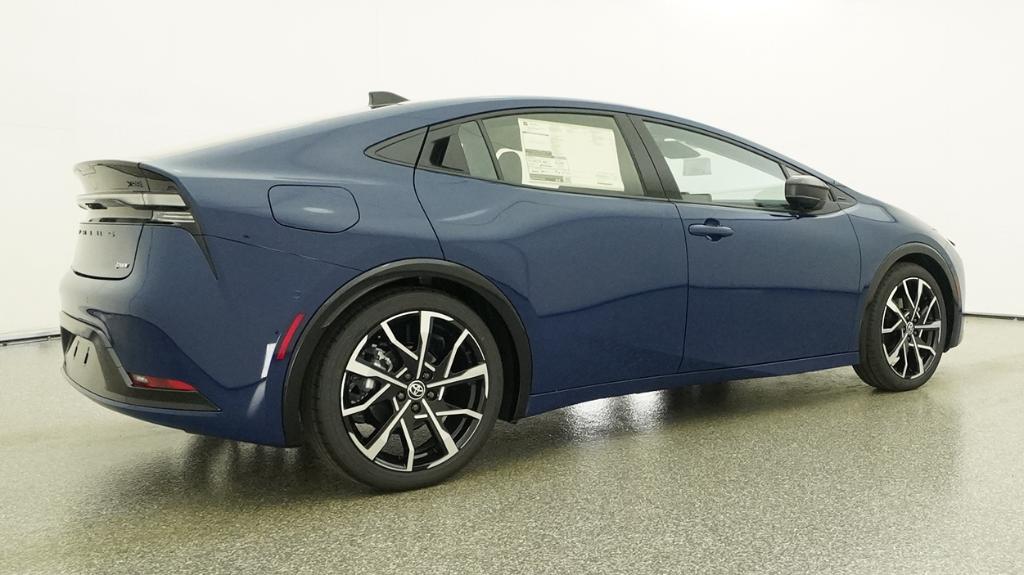 New 2026 Reservoir Blue Toyota XSE Premium image 43