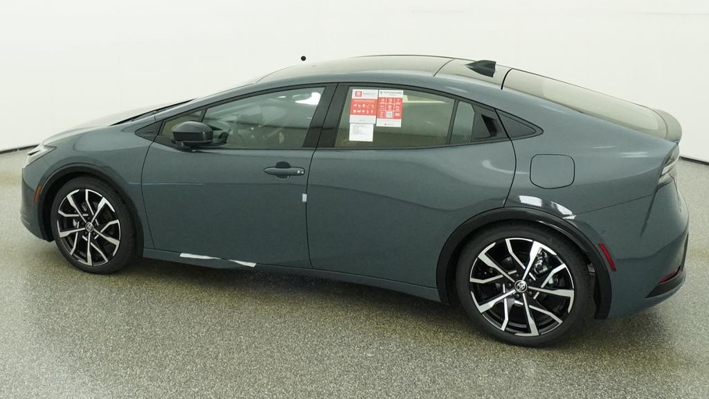 New 2026 Toyota Prius Plug-in Hybrid Hatchback