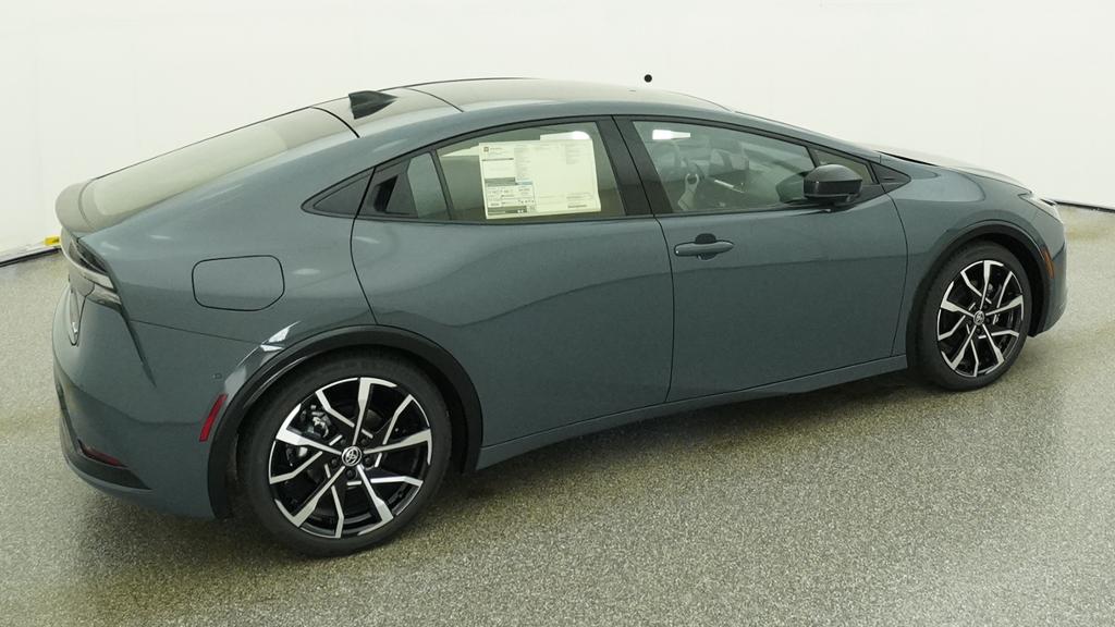 New 2026 Toyota Prius Plug-in Hybrid Hatchback