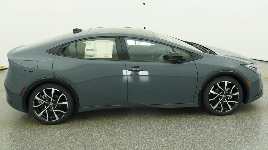 New 2026 Toyota Prius Plug-in Hybrid Hatchback