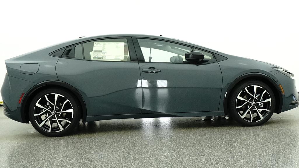 New 2026 Toyota Prius Plug-in Hybrid Hatchback