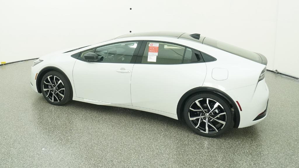 New 2026 Wind Chill Pearl <sup>1</sup> Toyota  XSE Premium image 35
