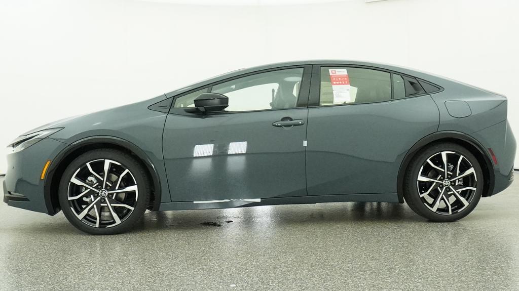 New 2026 Toyota Prius Plug-in Hybrid Hatchback