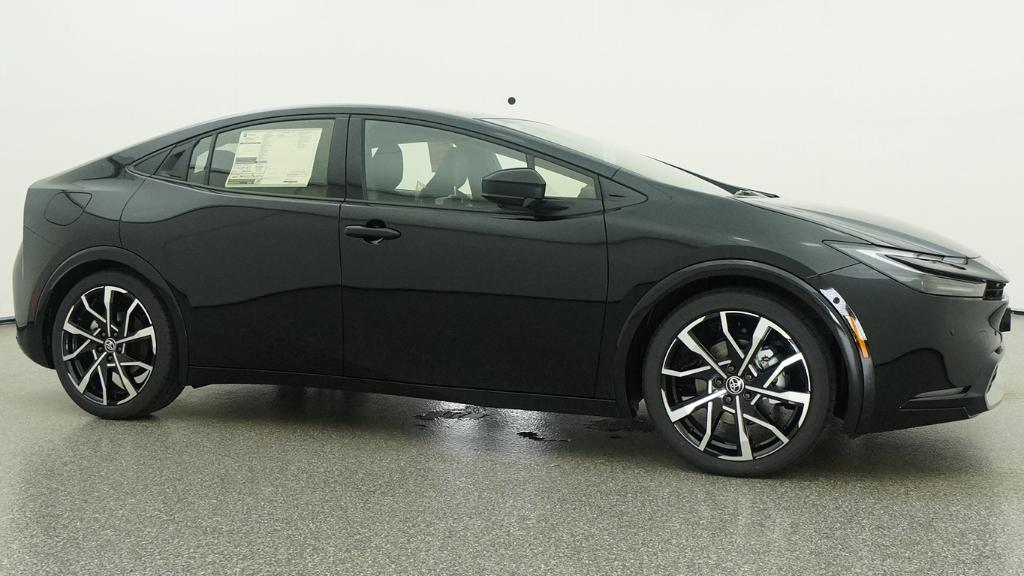 New 2026 Toyota Prius Plug-in Hybrid Hatchback