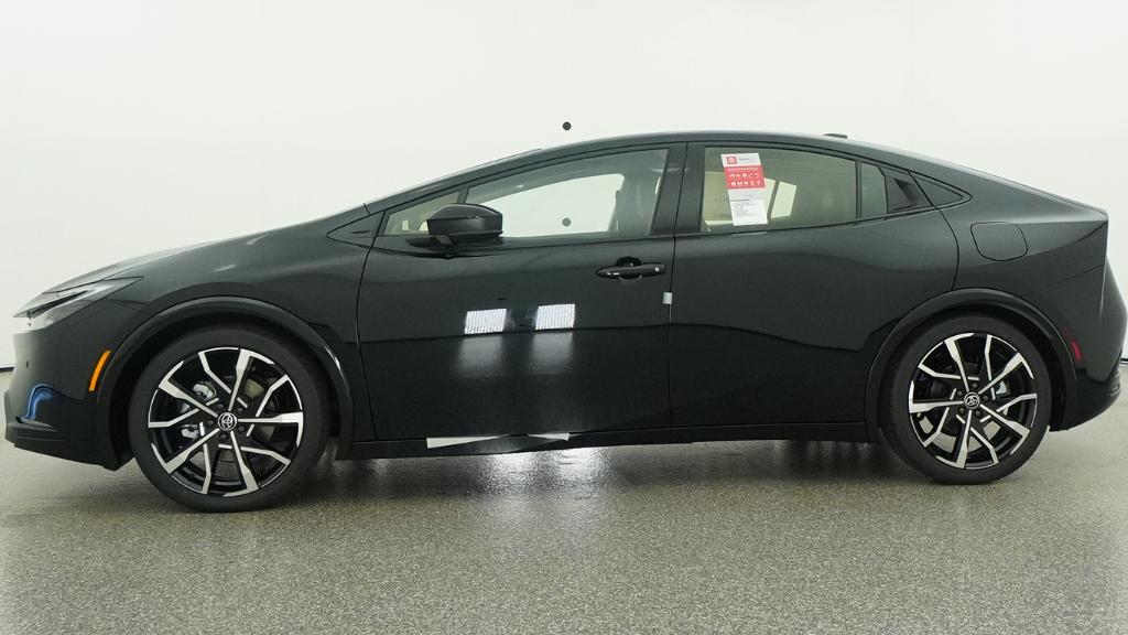New 2026 Toyota Prius Plug-in Hybrid Hatchback