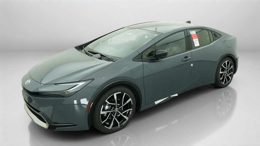 2026 Toyota Prius Plug-in Hybrid
