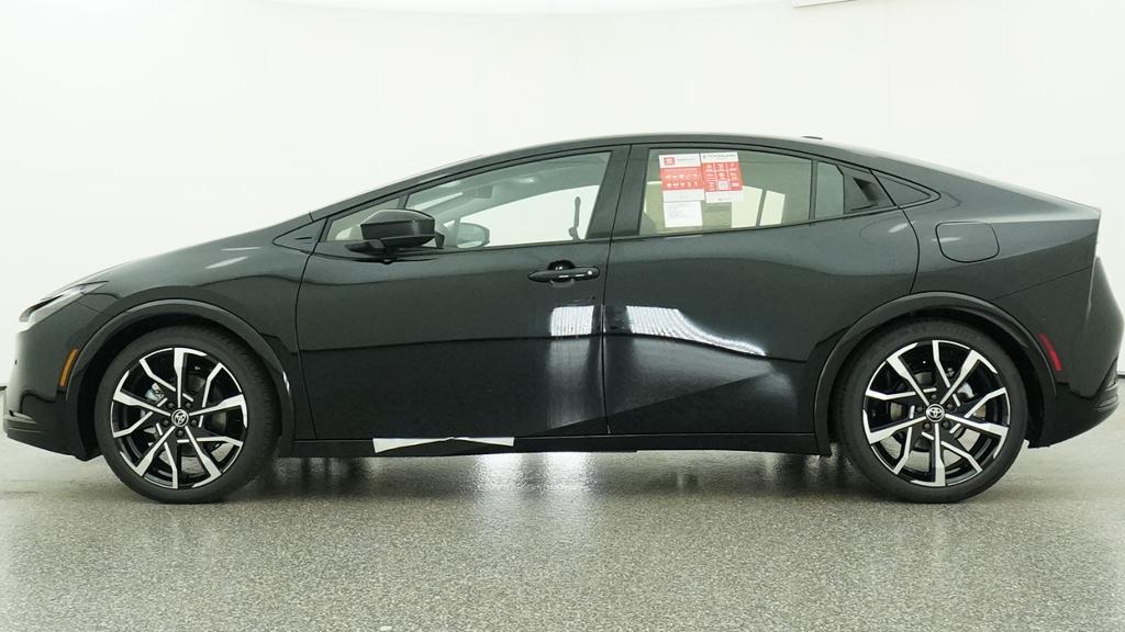 New 2026 Toyota Prius Plug-in Hybrid Hatchback