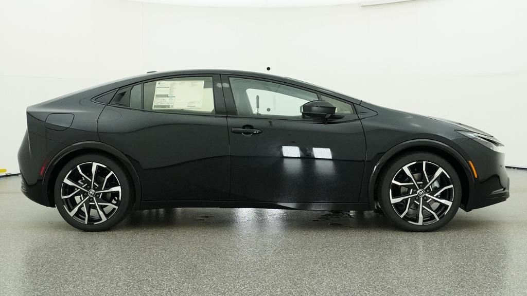 New 2026 Toyota Prius Plug-in Hybrid Hatchback