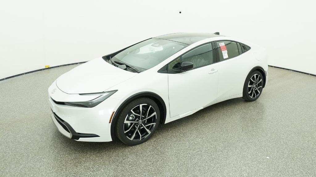 2026 Toyota Prius XSE Premium's photo