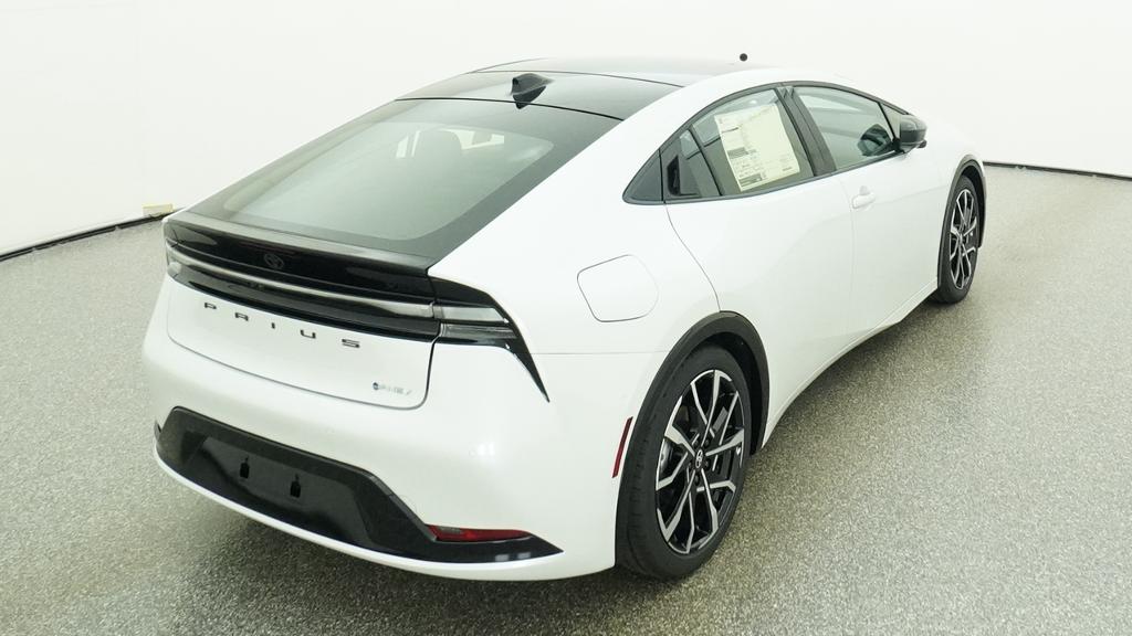 New 2027 Wind Chill Pearl <sup>1</sup> Toyota  XSE Premium image 22