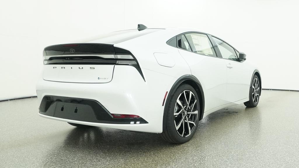 New 2027 Wind Chill Pearl <sup>1</sup> Toyota  XSE Premium image 21