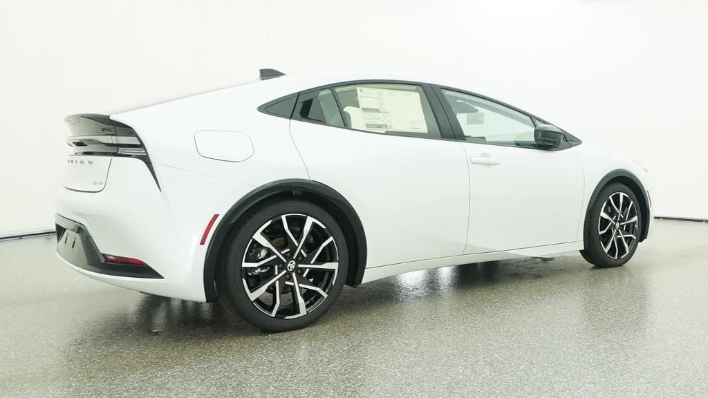 New 2027 Wind Chill Pearl <sup>1</sup> Toyota  XSE Premium image 17