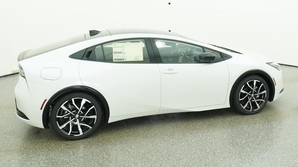 New 2027 Wind Chill Pearl <sup>1</sup> Toyota  XSE Premium image 16
