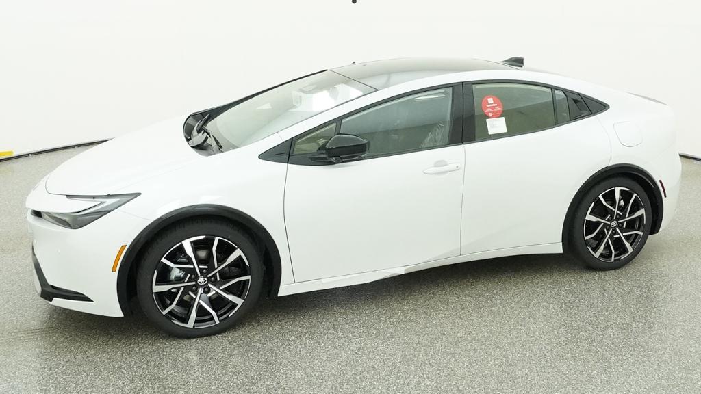 New 2027 Wind Chill Pearl <sup>1</sup> Toyota  XSE Premium image 5