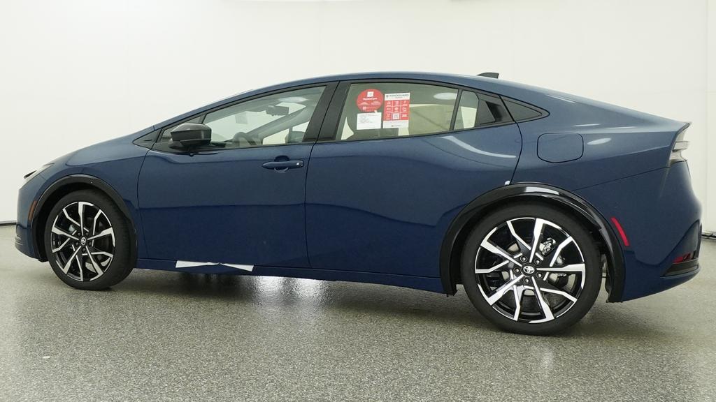 New 2027 Toyota Prius Plug-in Hybrid Sedan