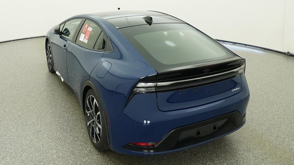 New 2027 Toyota Prius Plug-in Hybrid Sedan