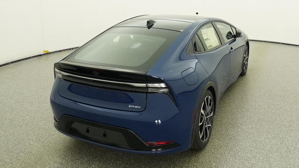 New 2027 Toyota Prius Plug-in Hybrid Sedan