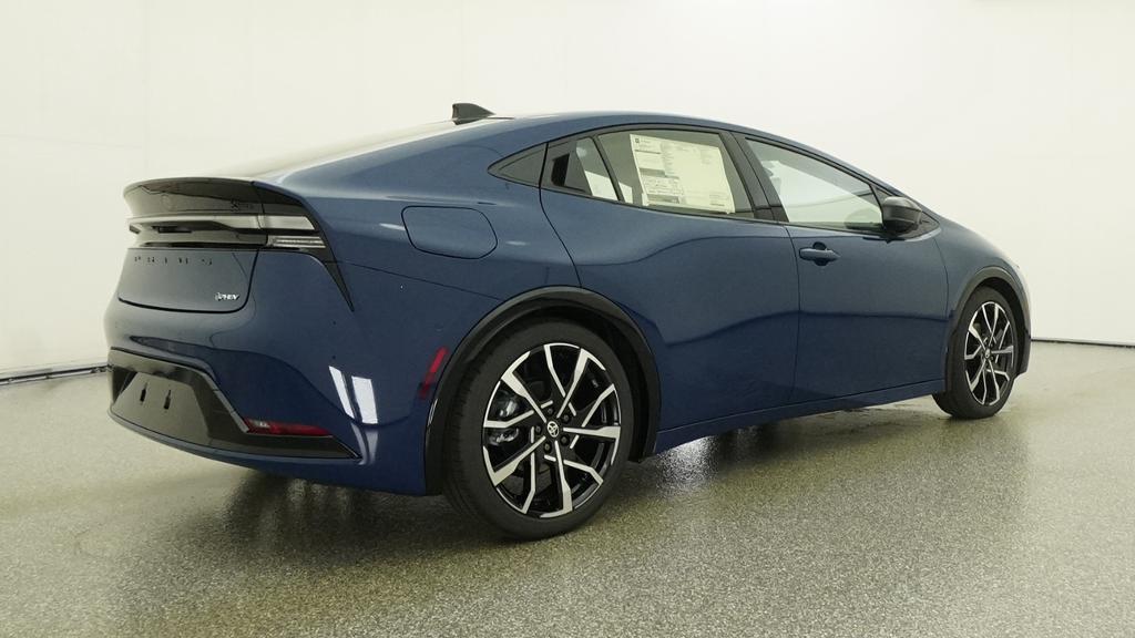 New 2027 Toyota Prius Plug-in Hybrid Sedan