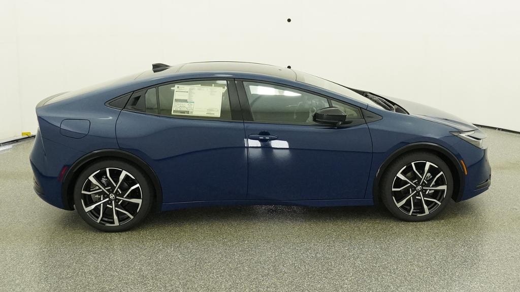 New 2027 Toyota Prius Plug-in Hybrid Sedan