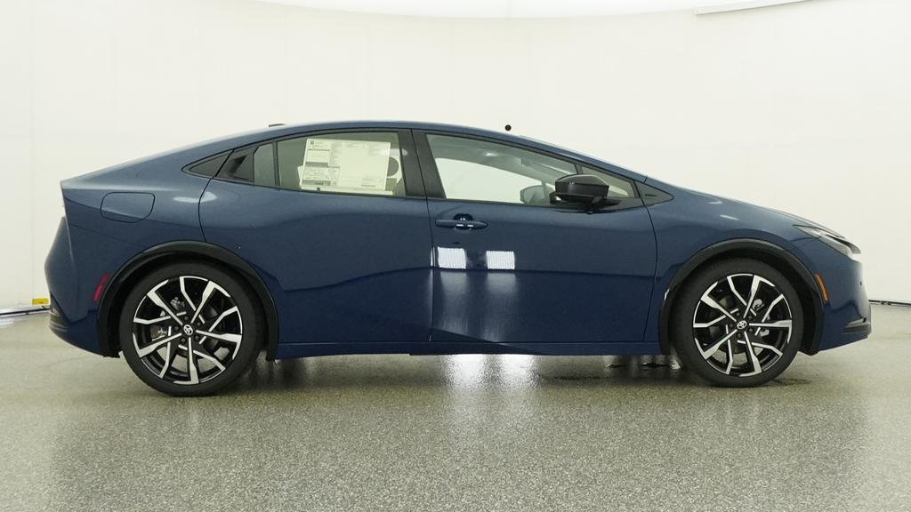 New 2027 Toyota Prius Plug-in Hybrid Sedan