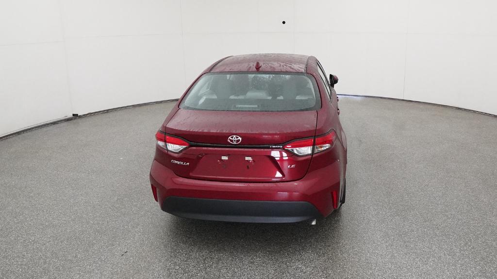 2025 Toyota Corolla LE photo 13