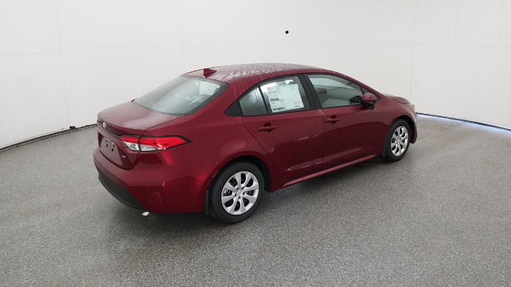 2025 Toyota Corolla LE photo 17