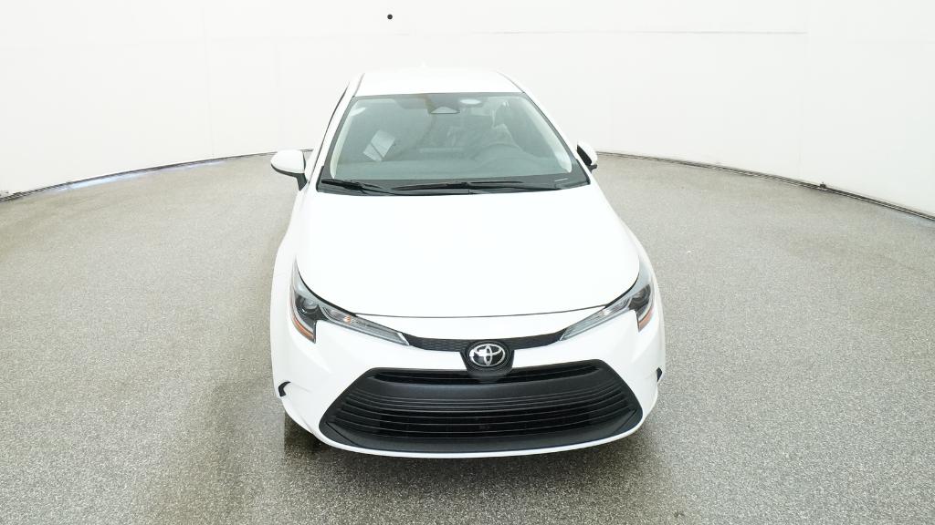 2025 Toyota Corolla LE photo 2