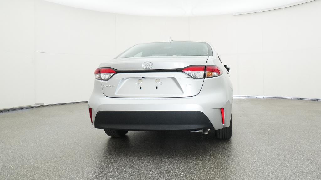 2025 Toyota Corolla LE photo 15